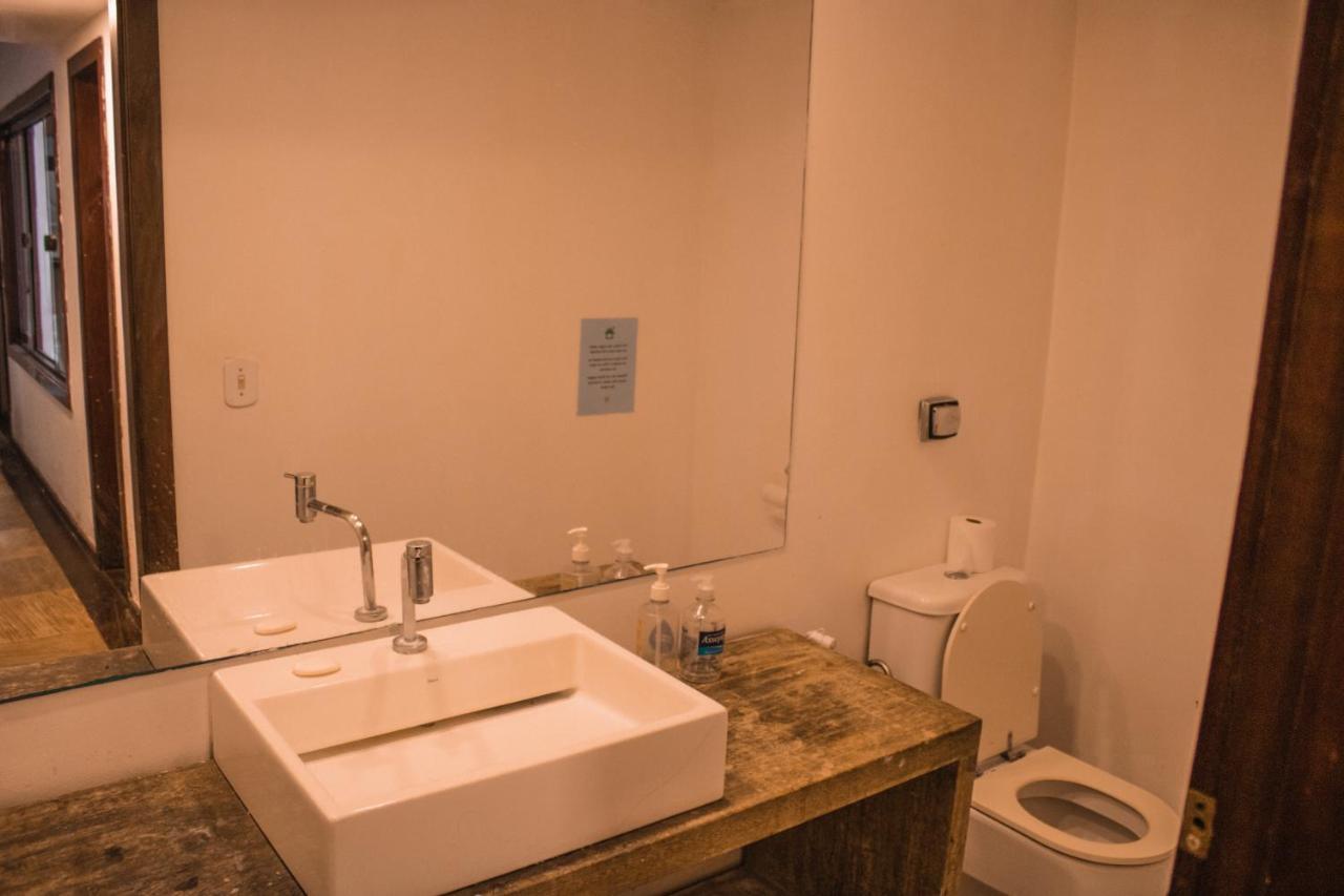 The Eco Palace Hostel Armacao dos Buzios Экстерьер фото